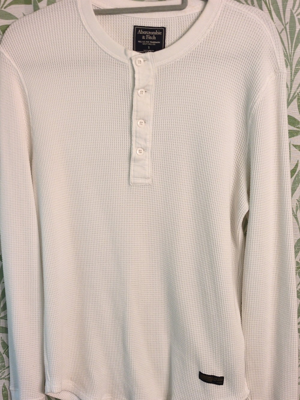 Abercrombie & Fitch Off-White Waffle Henley Long Sleeve